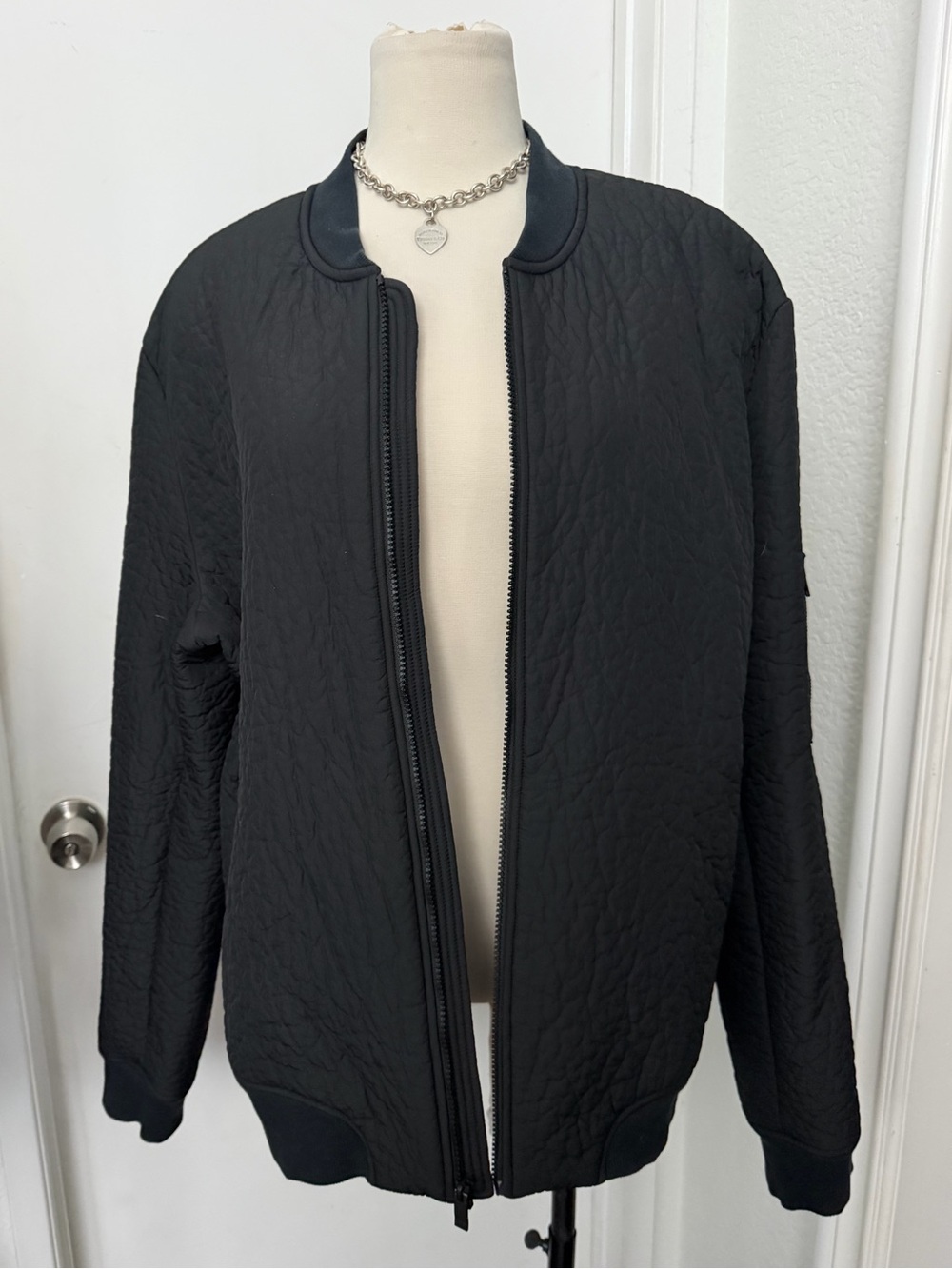 ALO Black Jacket - XL